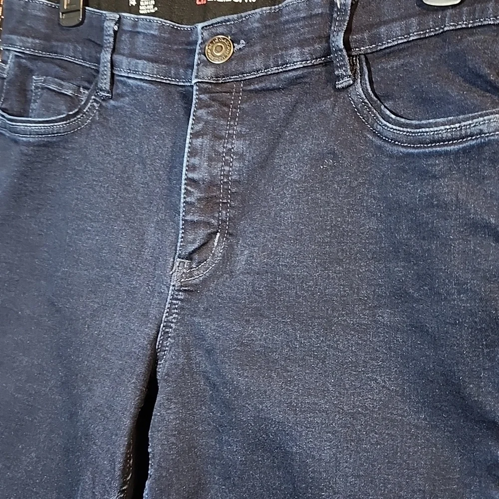 Liz Claiborne Blue Jeans Sz 14 - Picture 3 of 4